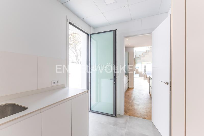 Foto 41f4f53a-2bb0-4211-974f-369aa98a233e. Casa moderna y luminosa casa unifamiliar en Mas Alba, sitges en Sant Pere de Ribes