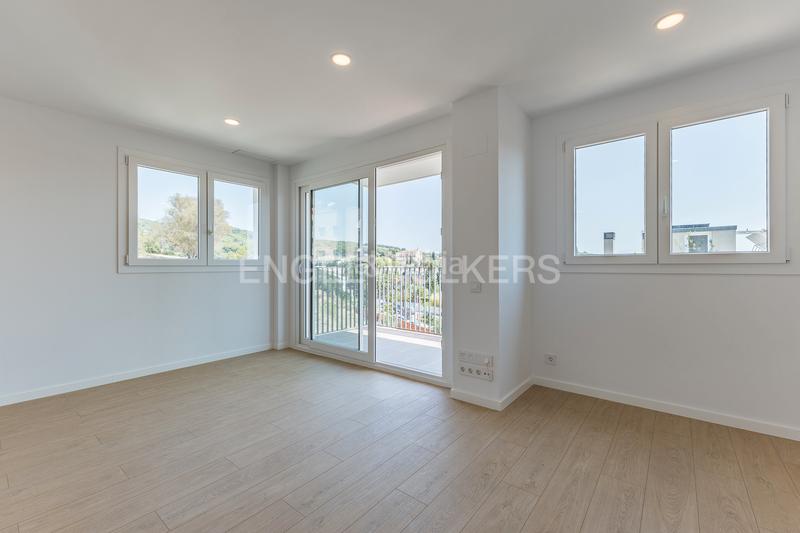 Foto 67d8e0a6-5c7c-4ea3-8f71-ae9ccd4385a5. Attique avec chauffage parking dans Canet de Mar