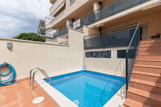 Dúplex a Els Molins - Pins Vens. Impecable dúplex con terraza y piscina privada