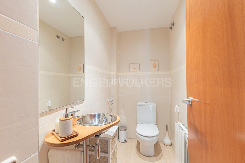 Foto dfef5311-818a-4b98-9137-21782e36905f. Dúplex impecable dúplex con terraza y piscina privada en Sitges