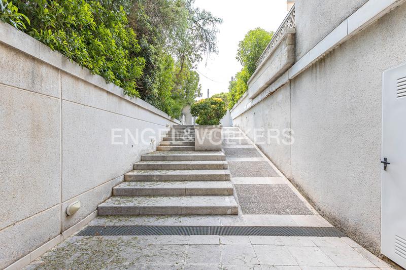 Foto 0f9a2baa-fc65-4935-8ede-0b566ddf10f4. Duplex avec chauffage parking piscine dans Can Girona - Terramar - Vinyet Sitges