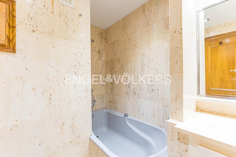 Foto 12691be8-229e-4bea-a496-81f1b0a38df0. Duplex avec chauffage parking piscine dans Can Girona - Terramar - Vinyet Sitges