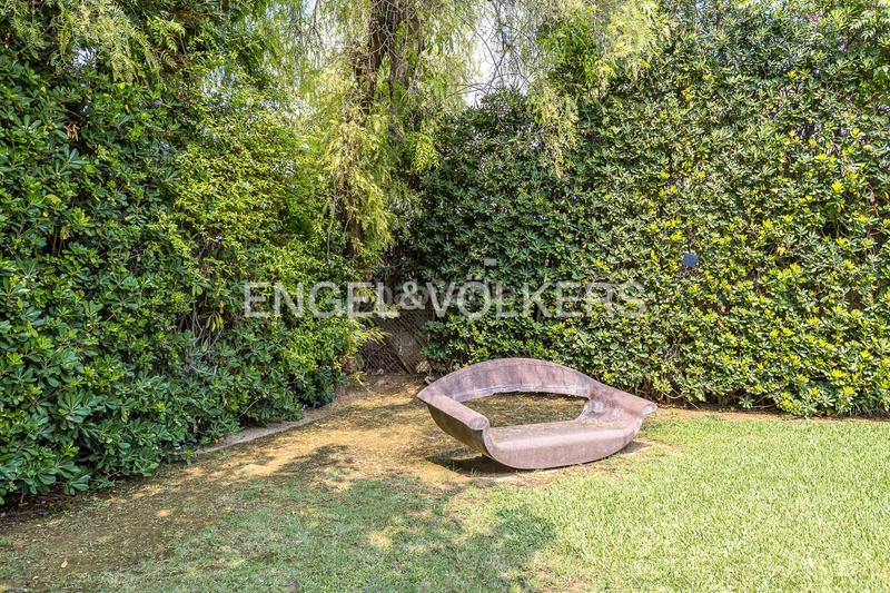Foto 12794aa0-2fcc-43d9-9b79-948783659e72. Duplex avec chauffage parking piscine dans Can Girona - Terramar - Vinyet Sitges