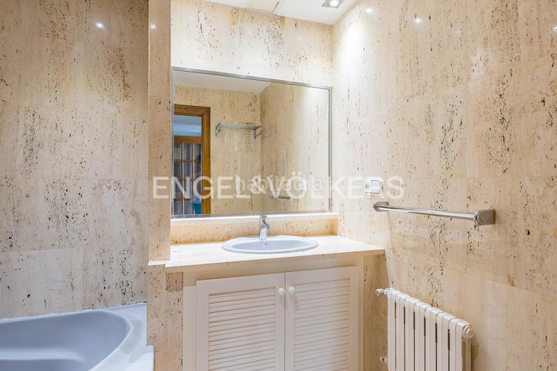 Foto 333cf4d5-d3d2-4481-ab6b-a14b53e9c076. Duplex avec chauffage parking piscine dans Can Girona - Terramar - Vinyet Sitges