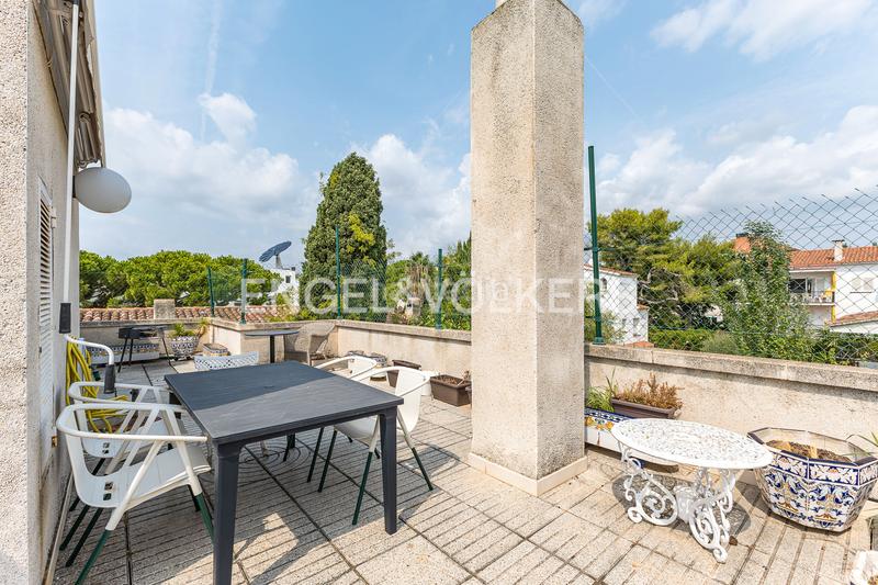 Foto 6cfdcb69-1d69-49af-a2a1-35d42a81ae1e. Duplex avec chauffage parking piscine dans Can Girona - Terramar - Vinyet Sitges