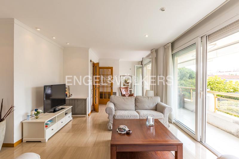 Foto 9fc27b6e-e3e0-45a3-9370-2d5684d51656. Duplex avec chauffage parking piscine dans Can Girona - Terramar - Vinyet Sitges