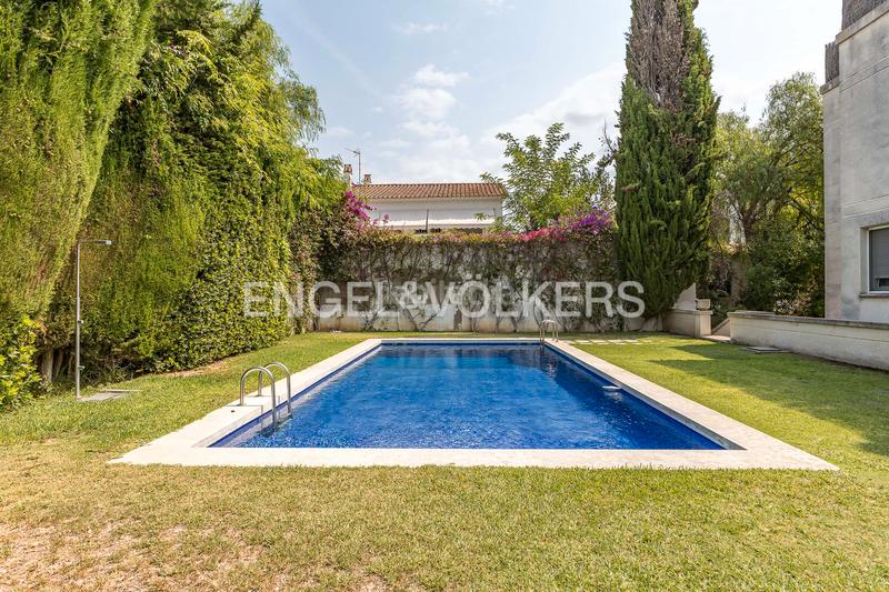 Foto d241a007-8fff-4e8d-8ab2-ff2217222136. Duplex avec chauffage parking piscine dans Can Girona - Terramar - Vinyet Sitges