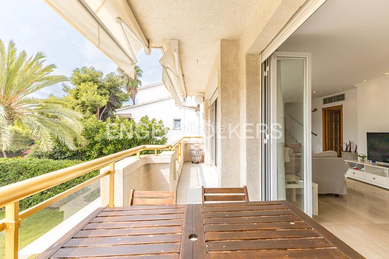 Foto eb6bb0cd-bb58-4e4e-93fc-586ebb5370d1. Duplex avec chauffage parking piscine dans Can Girona - Terramar - Vinyet Sitges