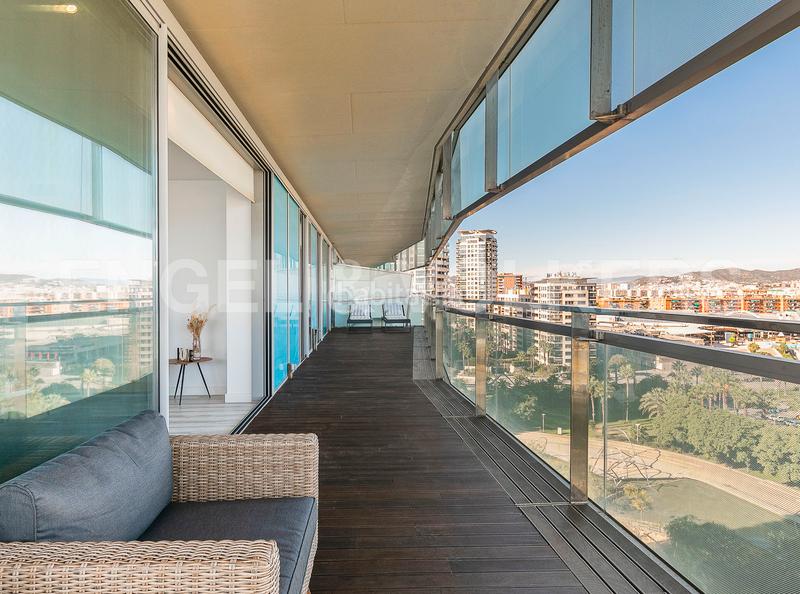 Foto 3721452e-8ef3-4cf4-be65-2f51d76d8f4e. Alquiler apartamento fabuloso piso con vistas al mar en Barcelona