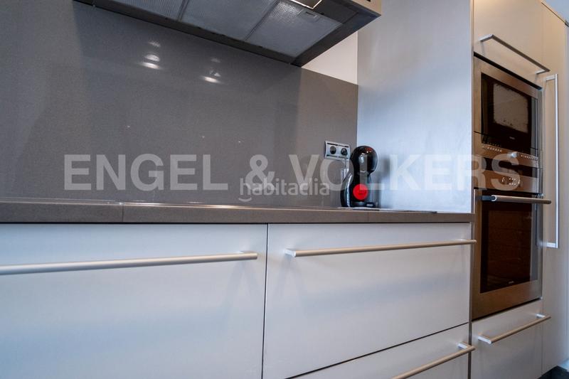Foto c85fdc90-c6ed-4663-9f7c-4ef711ea59b3. Alquiler apartamento fabuloso piso con vistas al mar en Barcelona