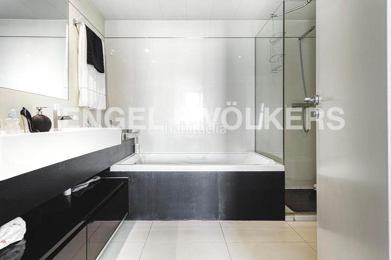 Foto b92a5021-c519-41b0-b72d-f6d682a1dba9. Alquiler apartamento espectacular apartamento con terraza en Barcelona