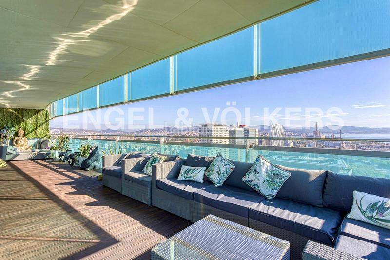 Foto c12707df-fb66-40a1-b166-ccbc263cb7f7. Alquiler apartamento espectacular apartamento con terraza en Barcelona