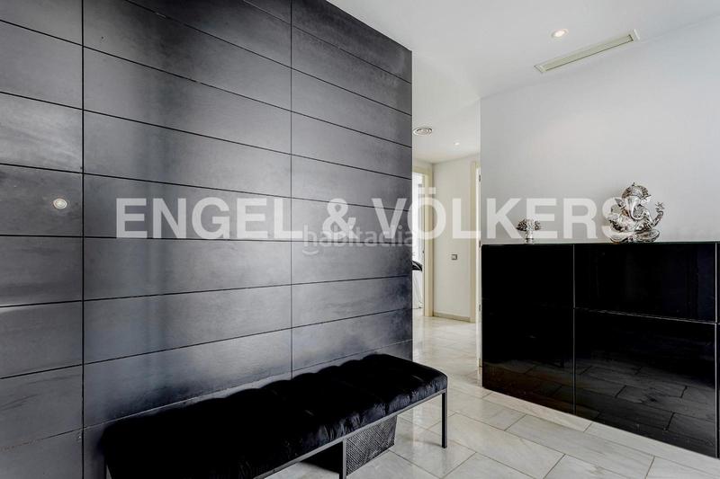 Foto 0115f18b-b45b-475c-8040-a5f54e1c235e. Lloguer apartament amb calefacció aparcament piscina a Barcelona
