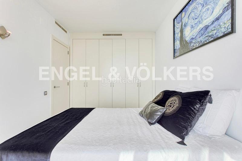Foto 526c39ea-253c-4c51-8810-cef930cca562. Rent apartment with heating parking pool in Diagonal Mar i el Front Marítim del Poblenou Barcelona