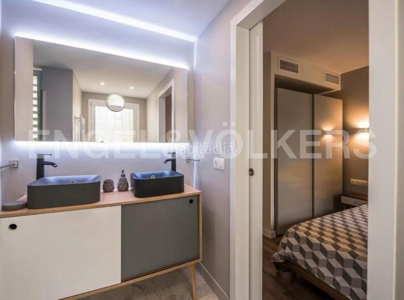 Foto 753ec801-185e-4f8a-9be1-eb9ea174148b. Alquiler apartamento paraíso al frente de mar, solo temporada hasta junio 2025 en Sitges