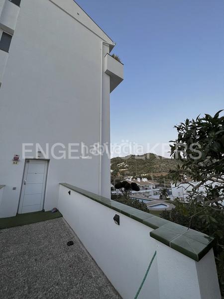 Foto ac48bf4c-22ba-40c3-870a-7bff81eef5f9. Alquiler apartamento paraíso al frente de mar, solo temporada hasta junio 2025 en Sitges