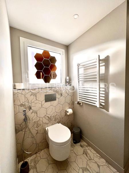 Foto f29e32f3-f786-4a8a-ad81-a25be026bb32. Alquiler apartamento paraíso al frente de mar, solo temporada hasta junio 2025 en Sitges