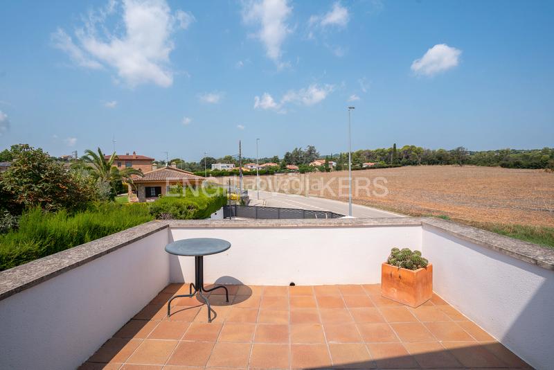 Foto 03965543-fde9-482e-a463-6afc2bf12851. Casa con riscaldamento parcheggio piscina in Santa Eulàlia de Ronçana