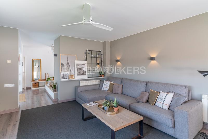 Foto 2a44d14f-9f0f-4fc6-b048-71bb03b28a23. Casa con riscaldamento parcheggio piscina in Santa Eulàlia de Ronçana