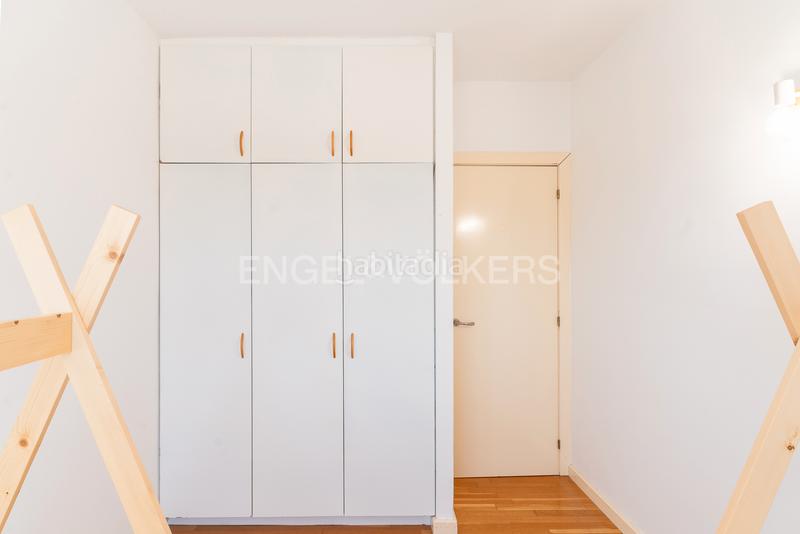 Foto f1316bd7-107c-4509-8e8d-9570ed52a36f. Casa con riscaldamento parcheggio piscina in Santa Eulàlia de Ronçana