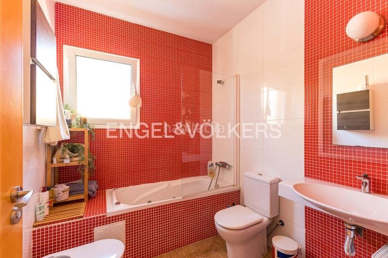 Foto 829180eb-e2ca-4a40-9804-a1a52bcf684f. Casa espectacular casa en la balconada en Sant Vicenç de Castellet