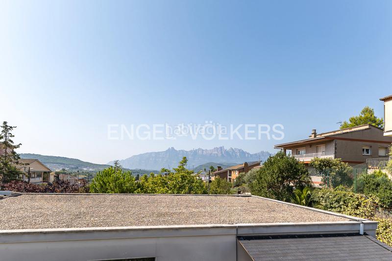 Foto d2c40ecb-2096-4f7a-923d-7e278492589f. Casa espectacular casa en la balconada en Sant Vicenç de Castellet