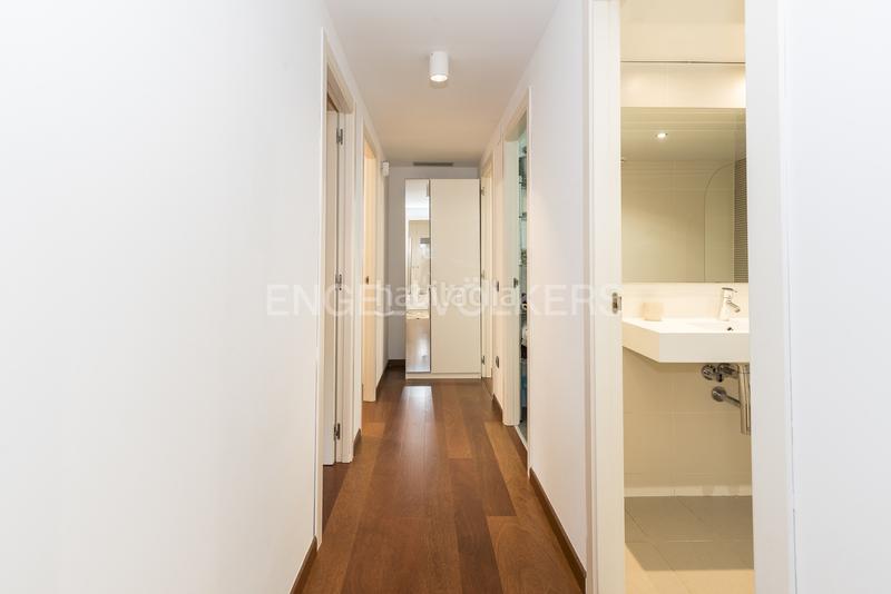 Foto 3fb25510-ca9e-4434-b7f1-94b89d7a8695. Alquiler apartamento  temporal con piscina y jardín en Sitges