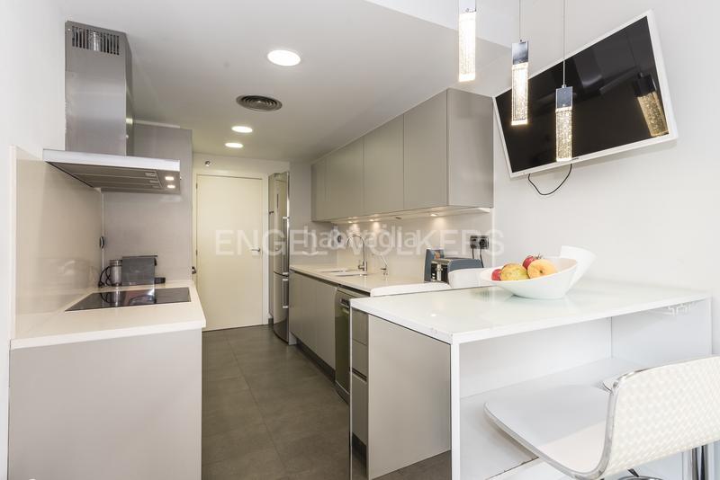 Foto 172ec8c6-6c65-41ad-81b9-8c6b0b7cd9f8. Rent apartment with heating parking pool in La Plana Sitges