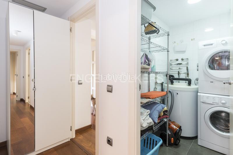 Foto 2fbfcdc1-d46b-45c9-b81f-910f35a9c9ef. Rent apartment with heating parking pool in La Plana Sitges