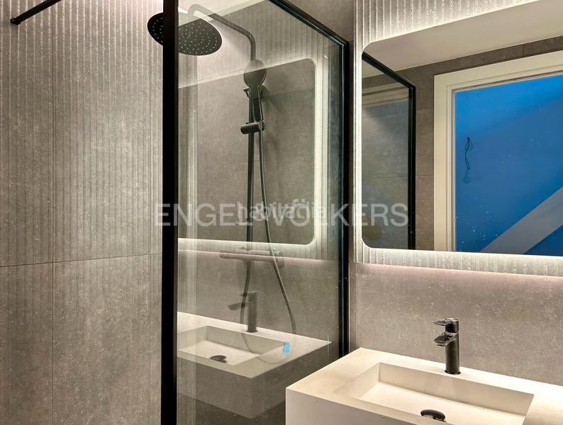 Foto 12c92a51-5266-4bb5-a3f1-0504ad2e1c68. Apartamento precioso piso con patio a estrenar en Barcelona
