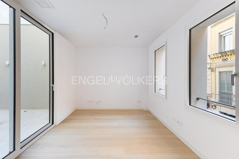 Foto 3cad3ff7-e5e5-4ca8-bde6-a4beee9efee7. Apartamento precioso piso con patio a estrenar en Barcelona