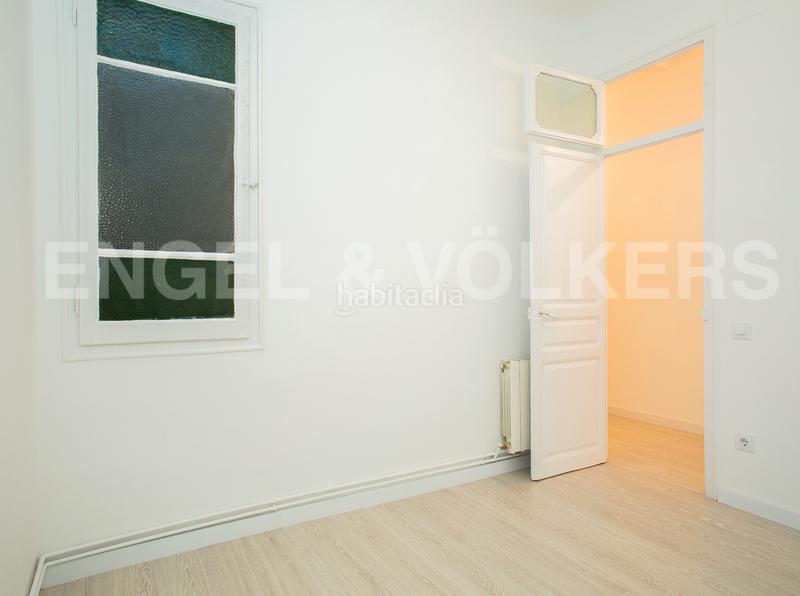 Foto 4e688b4c-2119-48ae-be4a-78877360bc7c. Apartamento impresionante piso muy céntrico en eixample en Barcelona