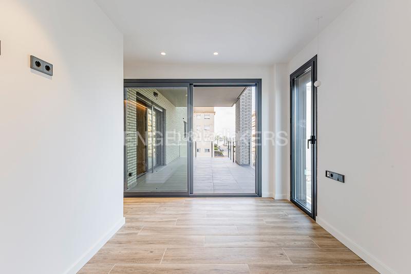 Foto 74263855-3a25-4cac-b092-aefd5f33d935. Location appartement avec chauffage parking piscine dans Calafell