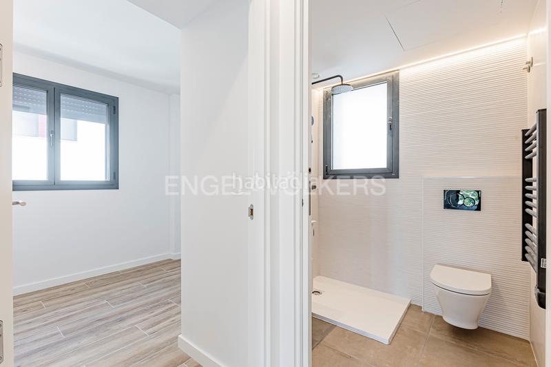 Foto 77b4ae4e-bec7-4a8a-9f8c-7b00c4ec22a1. Location appartement avec chauffage parking piscine dans Calafell