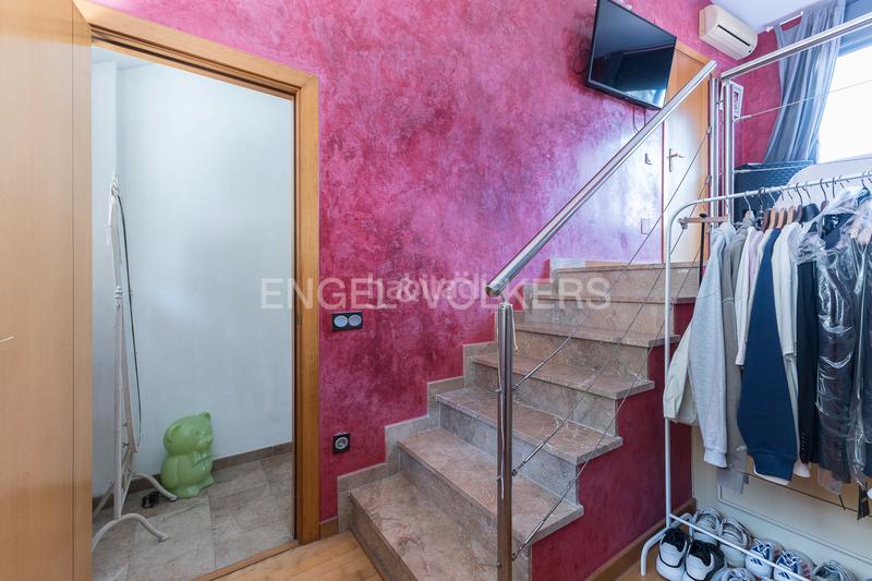 Foto 82587a5d-048f-401e-b785-e364f354b92d. Casa adosada casa pareada con impresionantes vistas en Barcelona