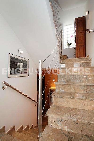 Foto b9522210-a1ea-441a-9334-f044584ed4a7. Casa adosada casa pareada con impresionantes vistas en Barcelona