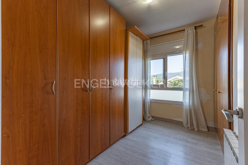 Foto 4ef21e25-f563-4f6c-ae94-7ba1e510f2c7. Casa  de ensueño con piscina, vistas panorámicas y apartamento independiente. en Dosrius