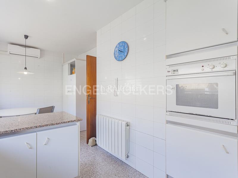 Foto 0779c2e1-2b11-407b-ab46-5745fc24737b. Alquiler casa  adosada en Can Bou Castelldefels
