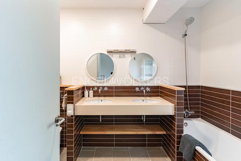 Foto c1d49473-74f8-409f-a3bd-6f332a087789. Casa  a cuatro vientos reformada y con terreno para piscina en Palafolls