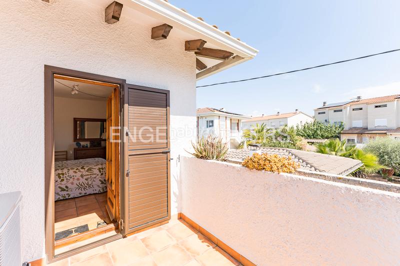 Foto 0d9c7575-bdee-4d01-8bb7-c97eea8c82fc. Haus mit heizung parking in Sant Jordi Torredembarra