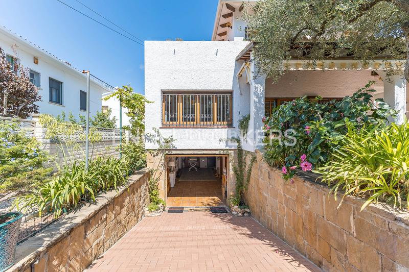 Foto ccb9f3e4-55db-4bc0-8147-e3dd7f42b1ac. Haus mit heizung parking in Sant Jordi Torredembarra