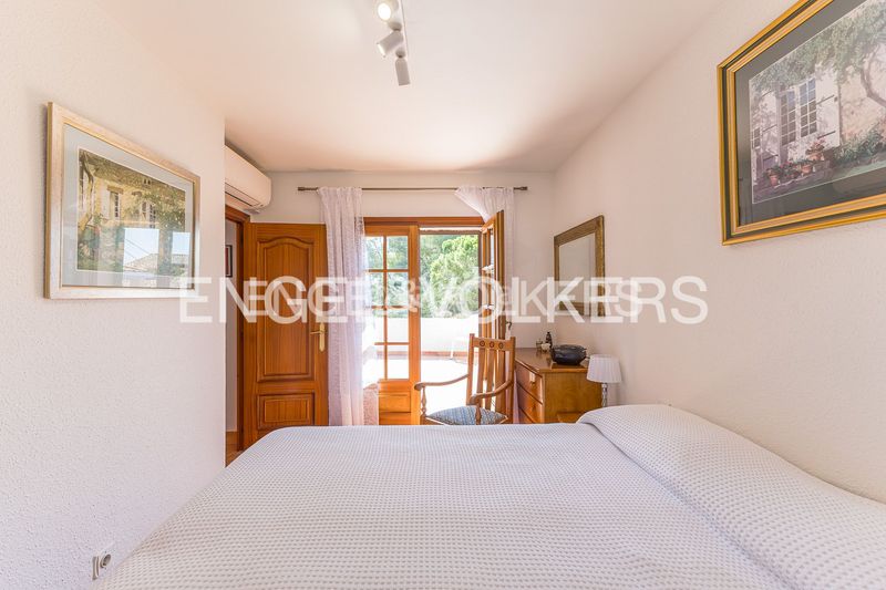 Foto e0ecda6d-4895-40b5-b0cd-b92cb77b37e4. Casa amb calefacció aparcament a Sant Jordi Torredembarra