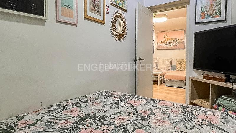 Foto 1b3383f4-b178-4d7a-838a-d67498fbf6bd. Alquiler apartamento coqueto apartamento temporal en la calle viladomat con patio privado y conexiones inmejorables en Barcelona