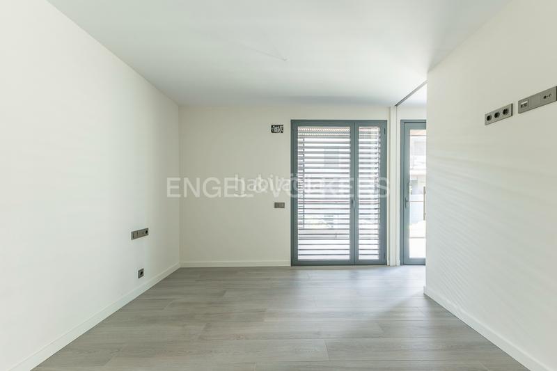 Foto 0000454f-4540-4e31-a926-d31f9190d332. Apartamento obra nueva con piscina en pedralbes en Esplugues de Llobregat
