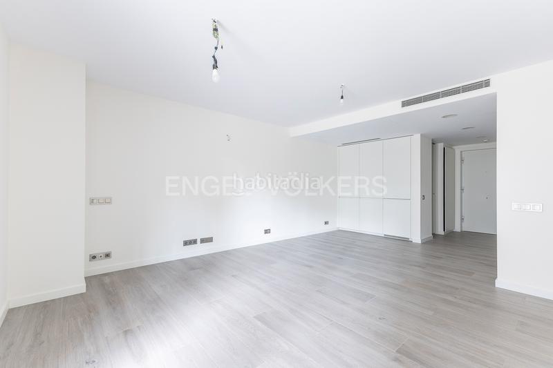 Foto 0fddb419-9e2c-4cb8-ac10-f938234856ab. Apartamento obra nueva con piscina en pedralbes en Esplugues de Llobregat