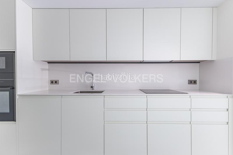 Foto 8dd52806-6678-4970-a034-3cd8823c5e45. Apartamento obra nueva con piscina en pedralbes en Esplugues de Llobregat