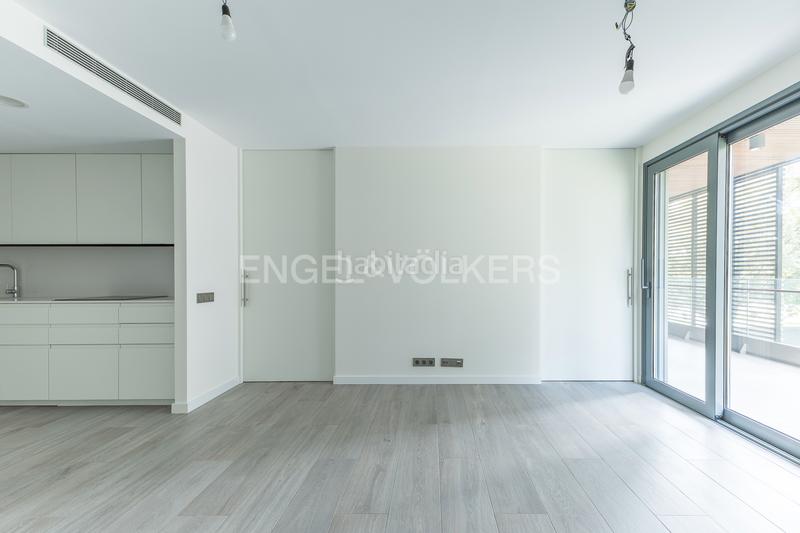 Foto df9f1fa4-1468-409d-bffd-6990da7d17e9. Apartamento obra nueva con piscina en pedralbes en Esplugues de Llobregat