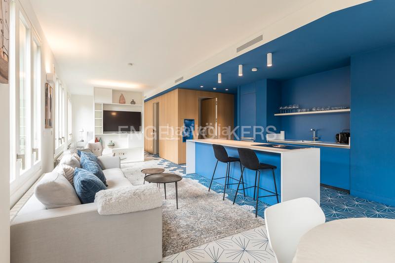 Foto 13889a4e-9f6c-4775-b16d-56881bf72267. Alquiler apartamento sofisticado piso amueblado en eixample quadrat dor en Barcelona