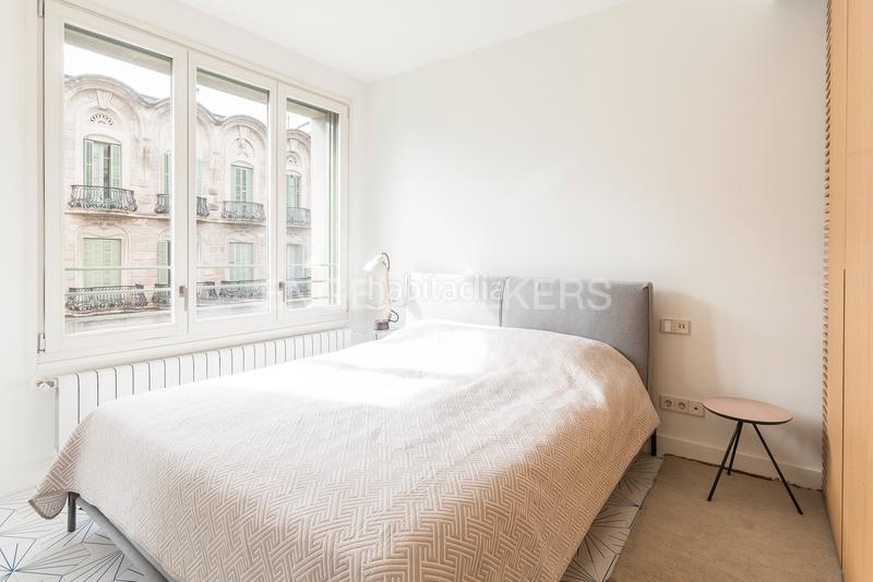 Foto 3242ad86-2276-4c90-8b33-65babe8dd294. Alquiler apartamento sofisticado piso amueblado en eixample quadrat dor en Barcelona