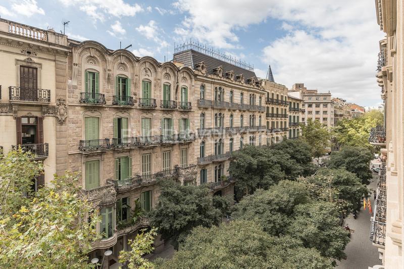 Foto 8c7cded3-3cd9-4ff3-9001-795d42cb25d6. Alquiler apartamento sofisticado piso amueblado en eixample quadrat dor en Barcelona
